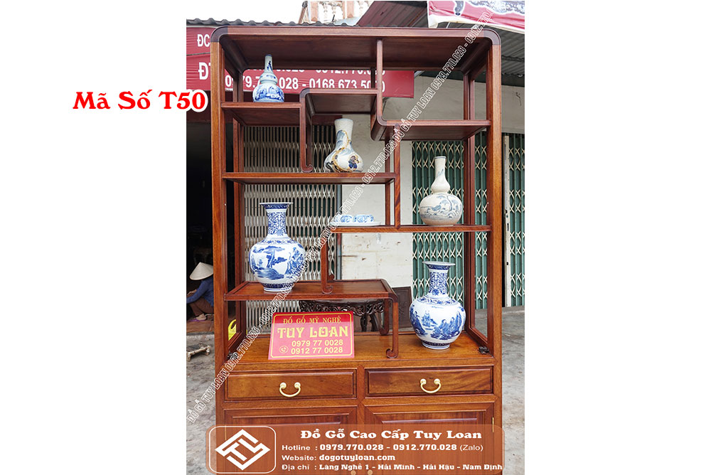 Tủ Bày Đồ Gỗ Gụ Cánh Trơn Mã Số T50